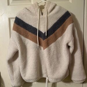 VICI Hooded Sherpa Chevron print Pullover. Size S. Cream / Tan / Gray